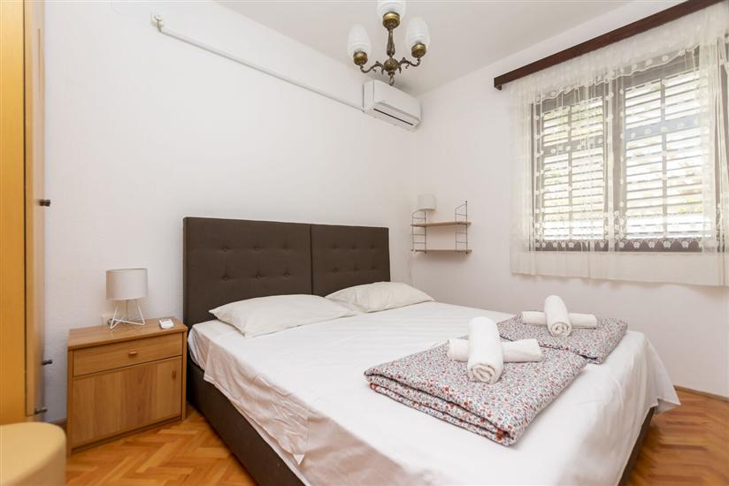 Apartment A1, for 8 persons