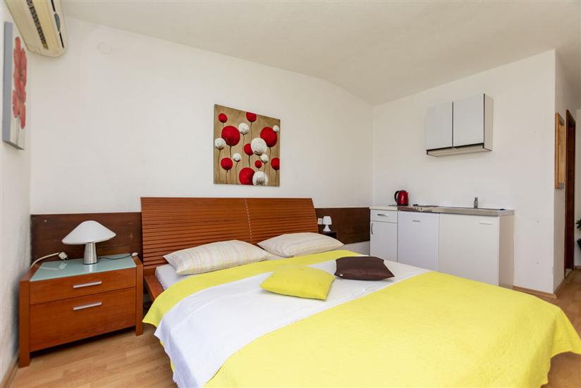 Apartment A1, for 2 persons