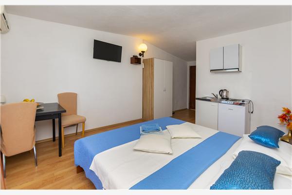Apartment A2, for 2 persons