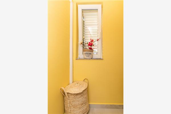 House K1, for 12 persons