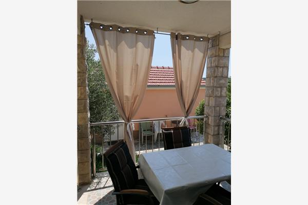 Apartment A1, for 6 persons