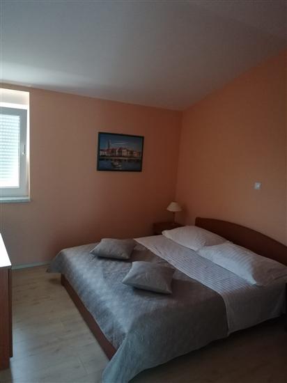 Apartment A5, for 6 persons