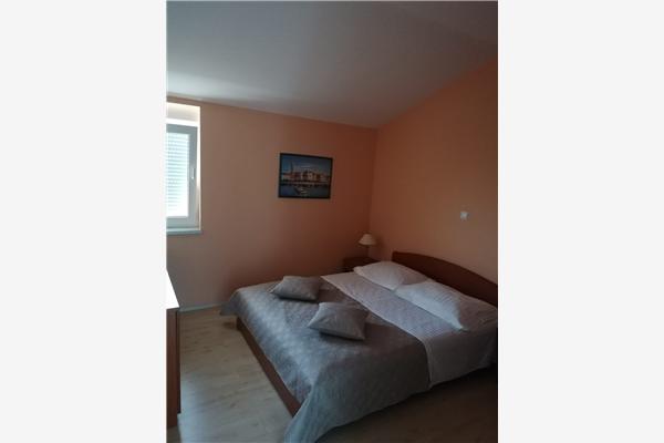 Apartment A5, for 6 persons