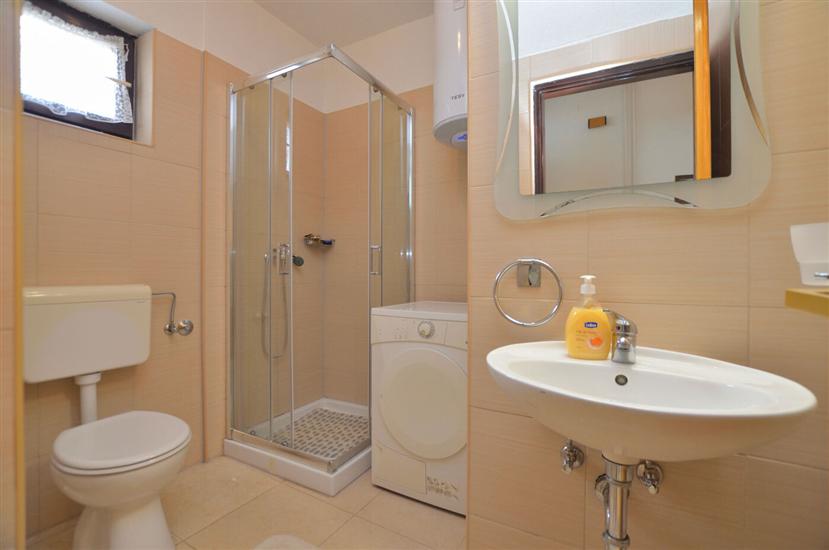 Room S2, for 2 persons