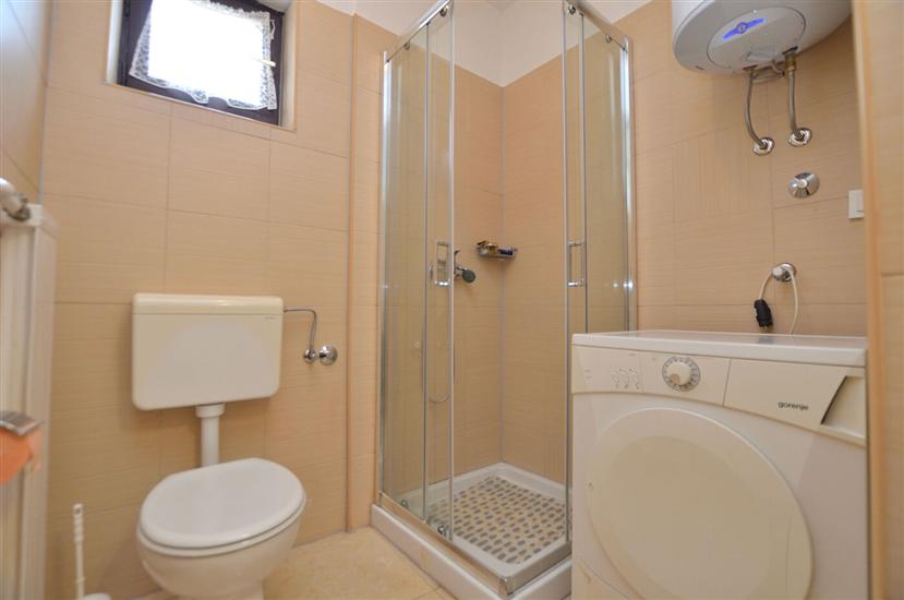 Room S2, for 2 persons