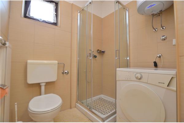 Room S2, for 2 persons