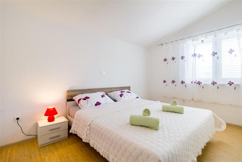 Apartment A1, for 6 persons