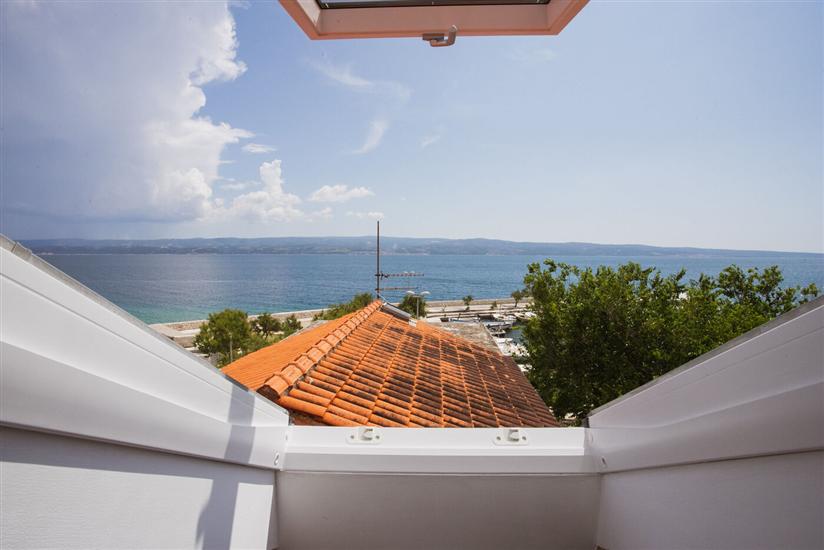 Apartment A2, for 6 persons