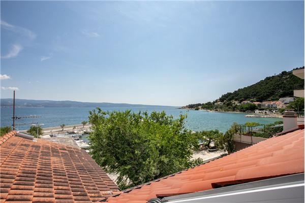 Apartment A2, for 6 persons