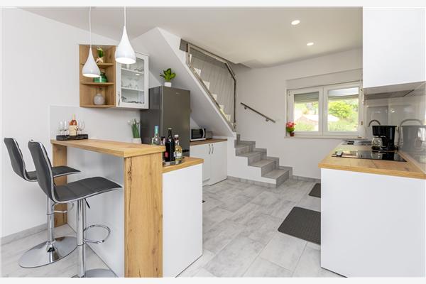 Apartment A1, for 6 persons