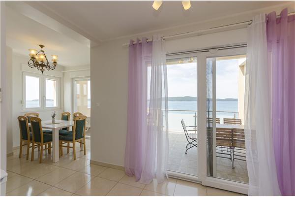 Apartment A5, for 6 persons