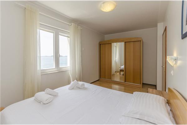 Apartment A5, for 6 persons