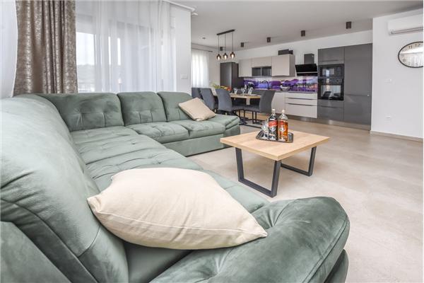 Apartment A1, for 10 persons