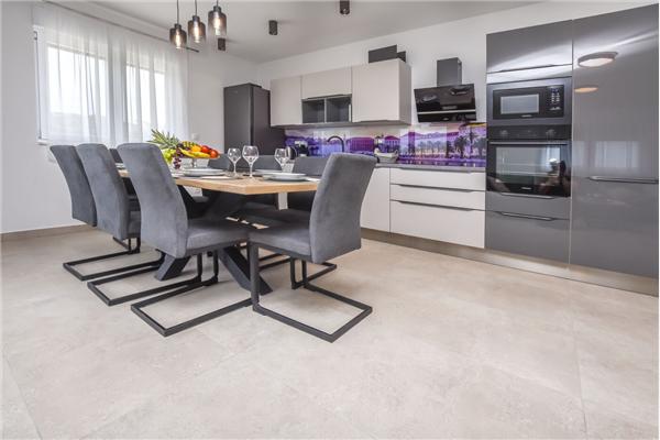 Apartment A1, for 10 persons