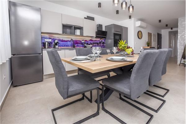 Apartment A1, for 10 persons