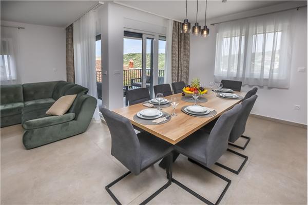 Apartment A1, for 10 persons