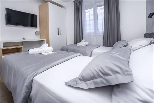 Apartment A1, for 10 persons