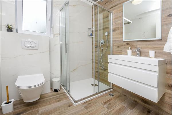 Apartment A1, for 10 persons