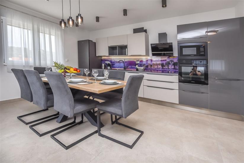 Apartment A1, for 10 persons