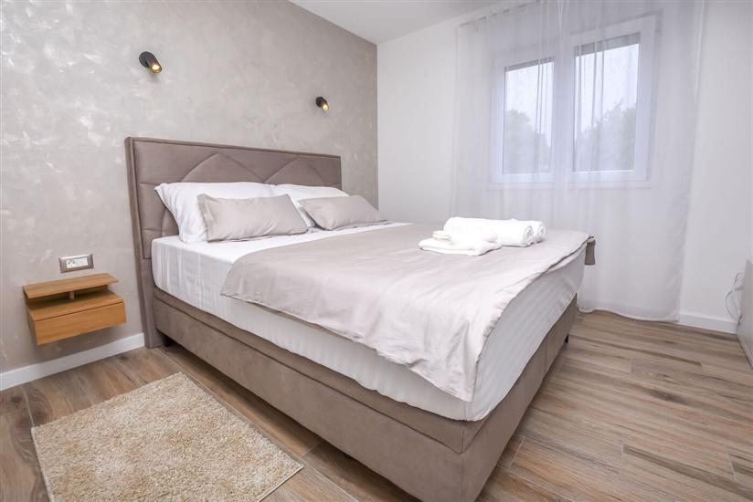 Apartment A1, for 10 persons