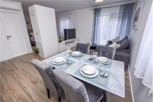 Apartment A1, for 10 persons