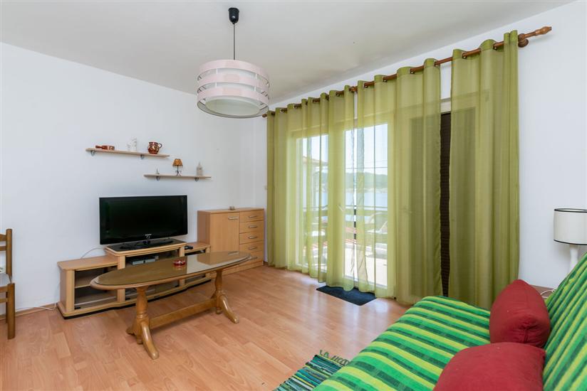 Apartment A1, for 3 persons