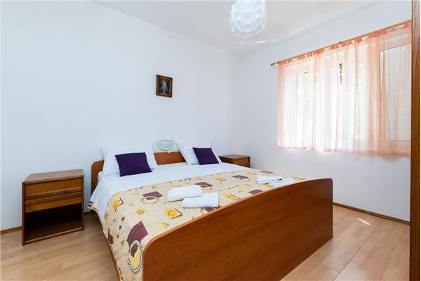 Apartment A1, for 3 persons
