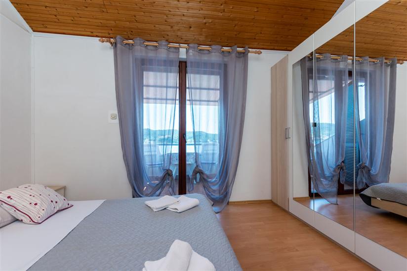 Apartment A2, for 3 persons