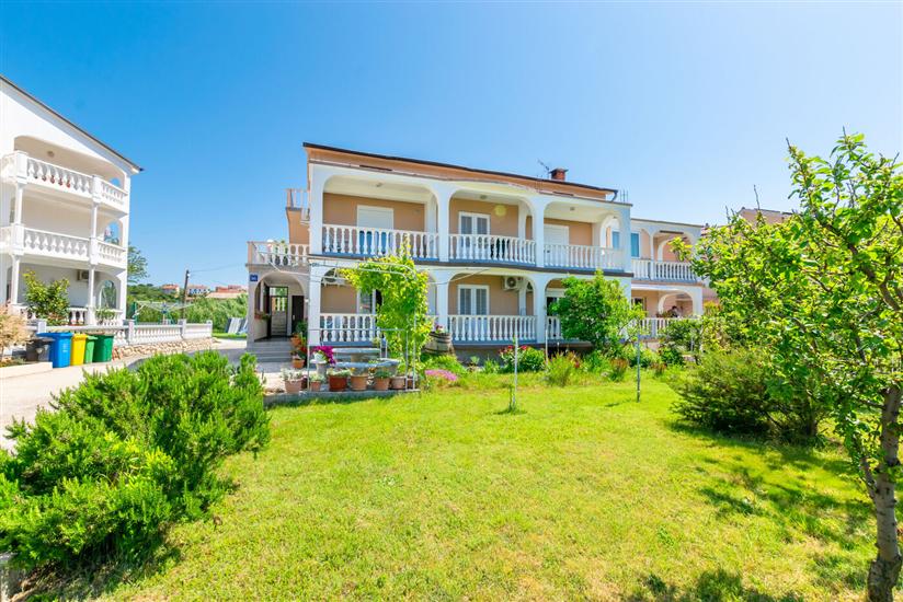 Апартаменты Antun M