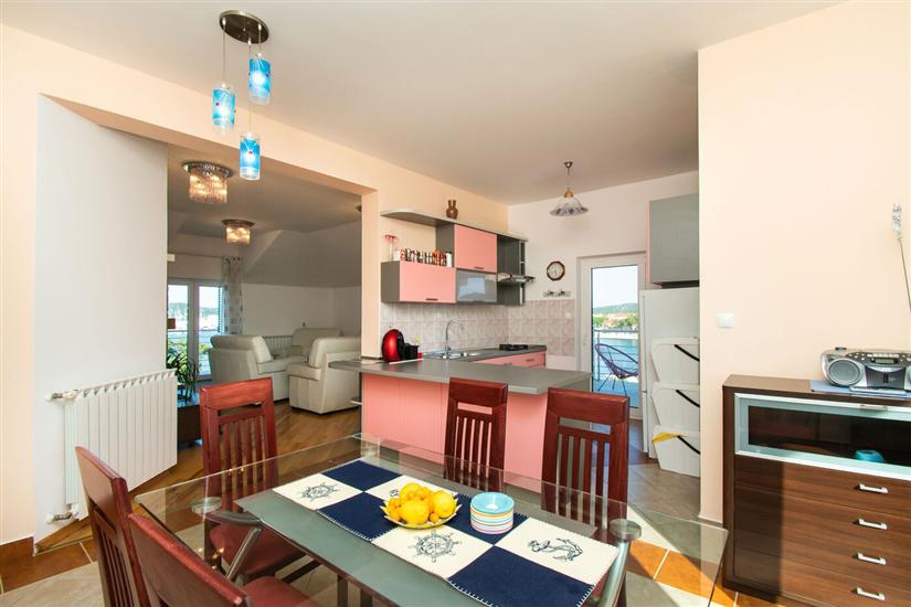 Apartman A1, za 6 osoba/e