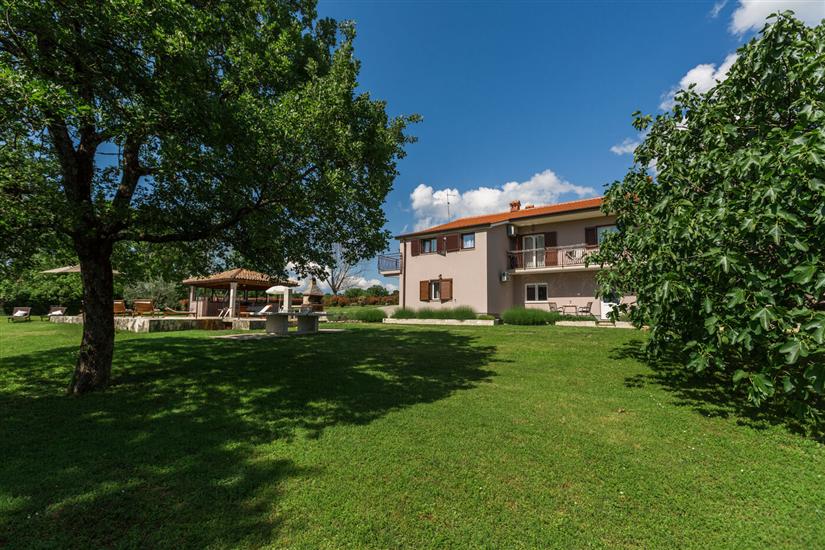 House Morena s bazenom