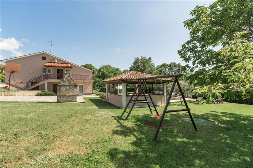 House Morena s bazenom