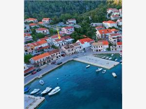 Apartment Nela , Size 80.00 m2, Airline distance to the sea 10 m, Airline distance to town centre 0 m