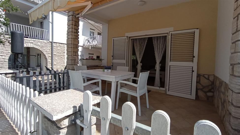 Apartment A1, for 4 persons