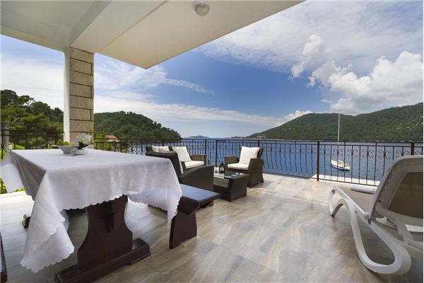 Apartment A1, for 6 persons