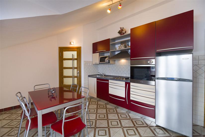 Apartment A4, for 3 persons