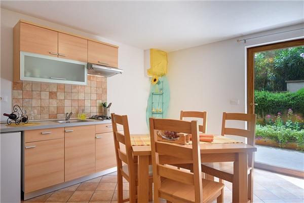 Apartment A3, for 6 persons