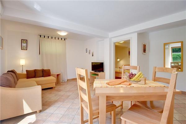 Apartment A3, for 6 persons