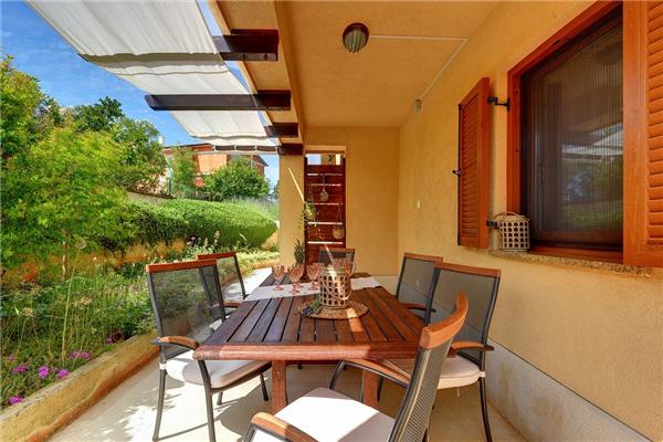 Apartment A3, for 6 persons