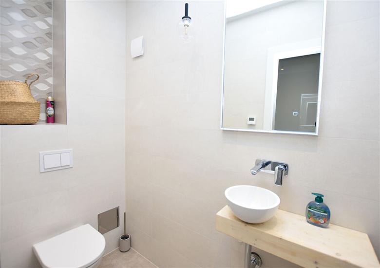 Apartment A3, for 5 persons