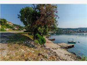 Appartement Split et la riviera de Trogir,RéservezMaDe 128 €