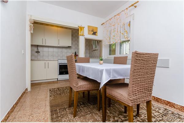 Apartment A1, for 4 persons