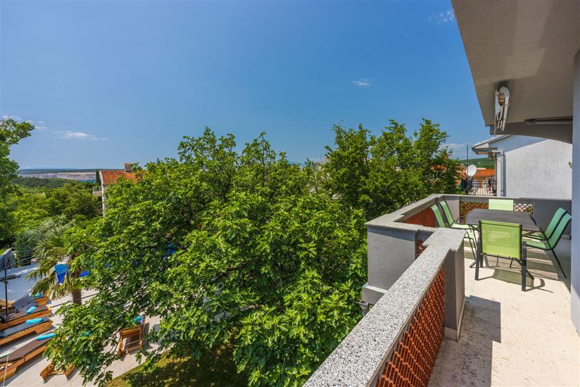 House K1, for 14 persons