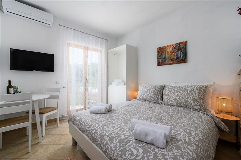 Apartment A9, for 2 persons