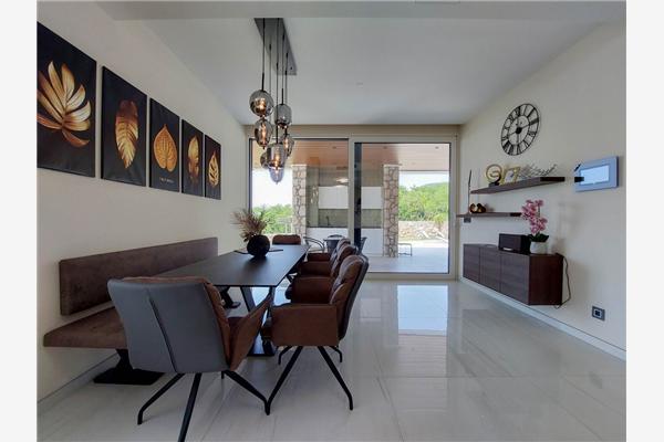 House K1, for 10 persons