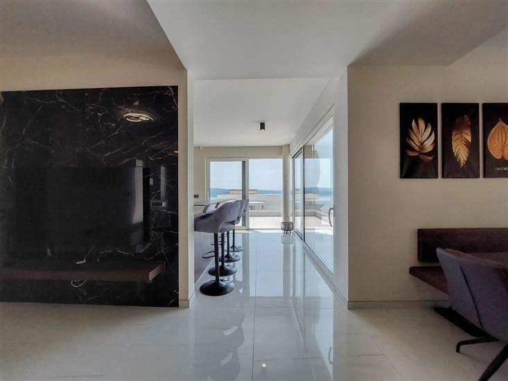 House K1, for 10 persons