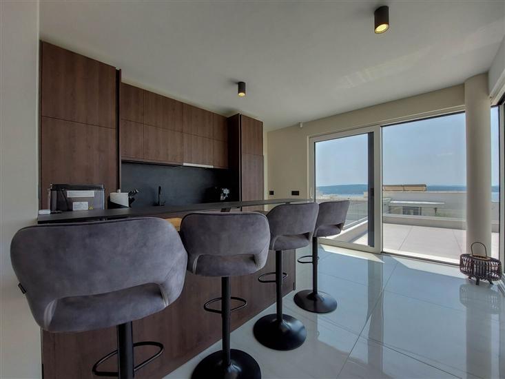 House K1, for 10 persons