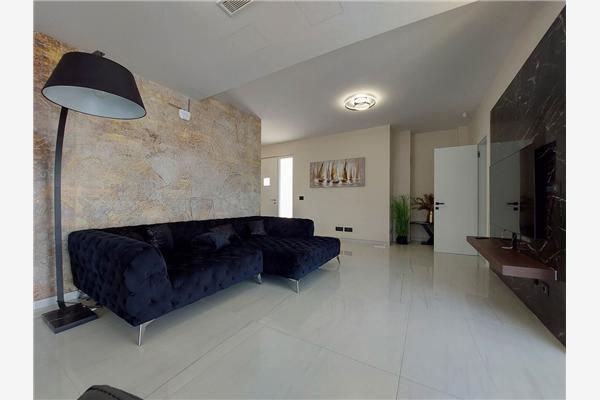 House K1, for 10 persons