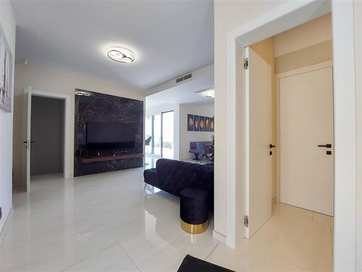 House K1, for 10 persons