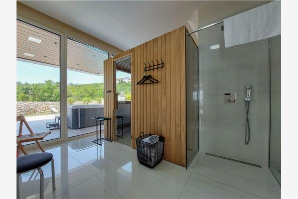 House K1, for 10 persons